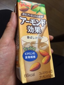 アーモンド
