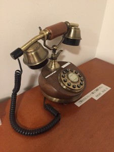 mon2