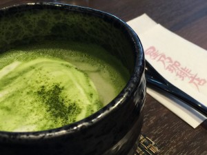 き